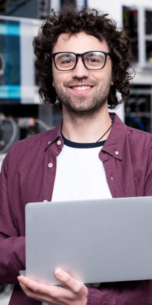 engineer-V2XW297.jpg